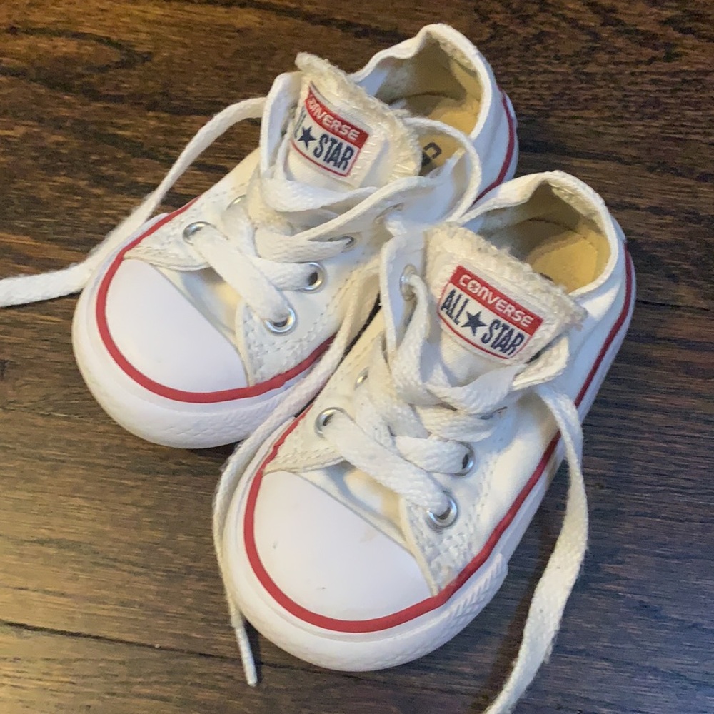 Toddler Girls Converse (Size 5)